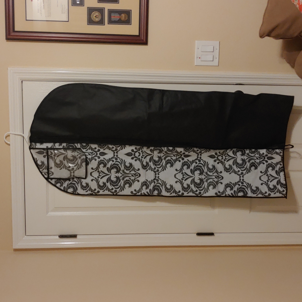 Garment bag